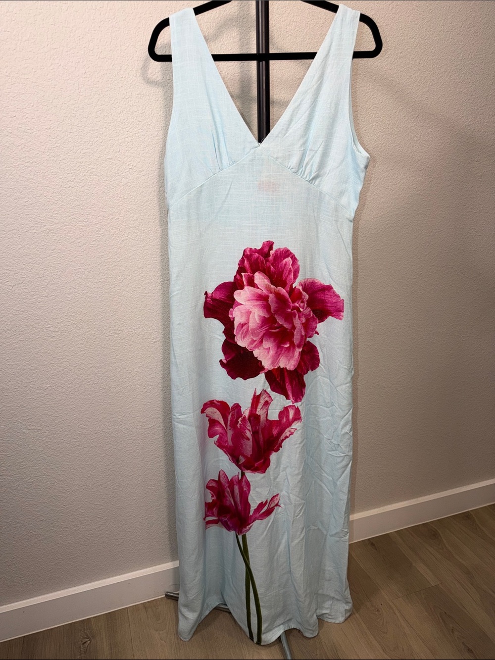 PAPER HEART Anthropologie V-Neck Light Blue Maxi Dress with Pink Floral Print - Picture 2 of 9
